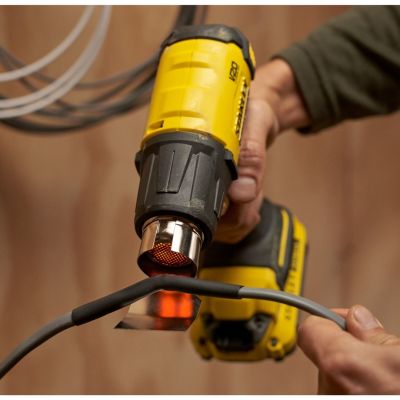 5. Stanley FATMAX SFMCE530B-XJ Heißluftpistole 510 °C Schwarz, Gelb