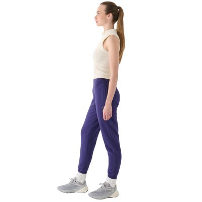 16. Hose 4F F0946 W 4FWMM00TTROF0946 31S