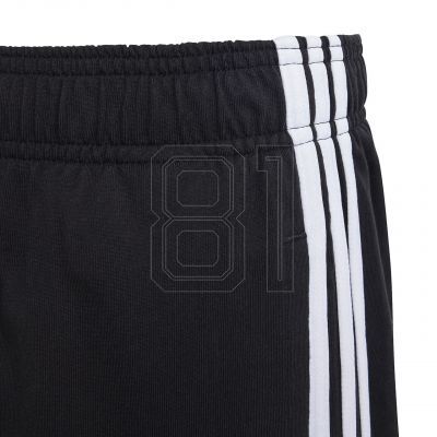 6. adidas Essentials 3-Streifen Knit Jr Shorts HY4714