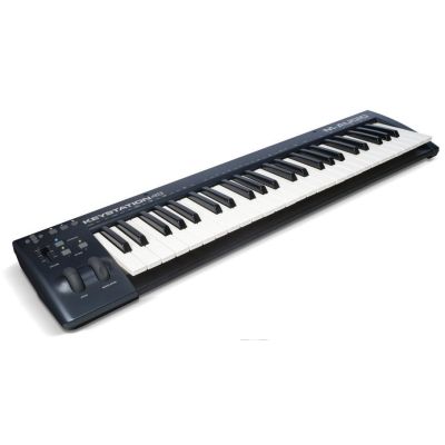 4. M-AUDIO Keystation 49 III - Keyboard-Controller