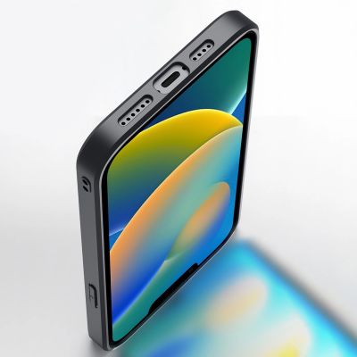 12. Dux Ducis Fino Schutzhülle mit Nylonüberzug iPhone 14 Plus schwarz