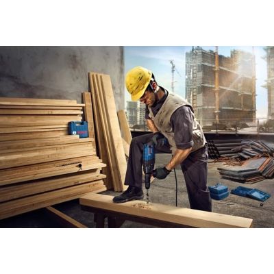 2. Bosch GBH 240 F PROFESSIONAL 790 W 4200 U/min SDS Plus