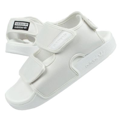 2. Adidas Adilette U EG5026 Sandalen