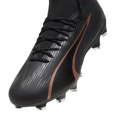 9. Puma Ultra Pro FG/AG M 107750 02 Fußballschuhe