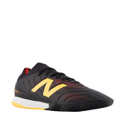 2. New Balance Tekela Team Low Laced IN V5 Fußballschuhe Schwarz NBUT3IL4EI