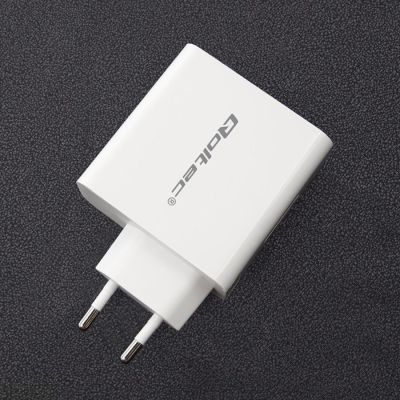 2. QOLTEC Wandladegerät 63 W | 5–20 V | 1,5–3 A | USB Typ C PD | USB QC 3.0 | Weiß