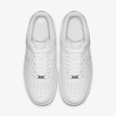 8. Nike Air Force 1 LE (GS) W DH2920-111 Schuhe