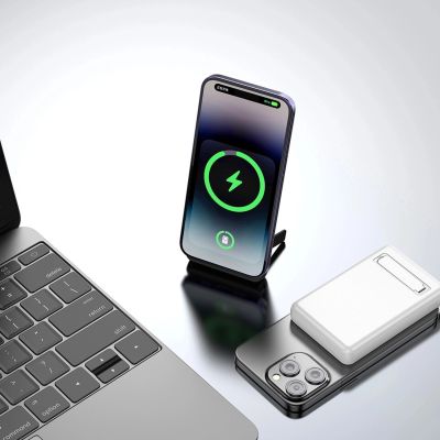 2. Dudao K14S+ 10000mAh 22,5W Magnetische Powerbank USB-A + USB-C kompatibel mit MagSafe und Ständer – Weiß