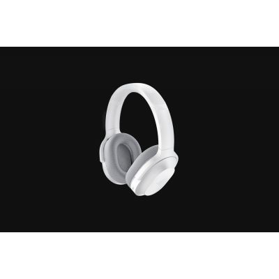 4. Razer Barracuda Mercury Weiß