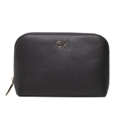 4. Kosmetiktasche Calvin Klein Re-Lock K60K610005