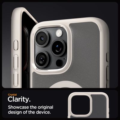 7. Spigen Ultra Hybrid Mag-Hülle mit MagSafe für iPhone 16 Pro Max – Titan