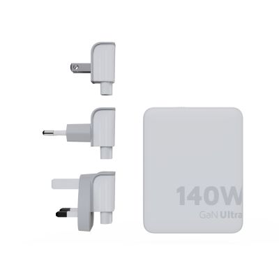 18. Xtorm XVC2140 Universal-Handyladegerät Weiß AC Intern
