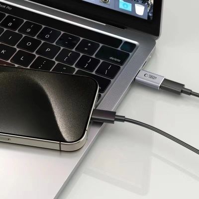 2. Tech-Protect UltraBoost USB-C (männlich) / Lightning (weiblich) Adapter – grau
