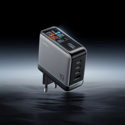 2. Cuktech AD1204U 120W Wandladegerät mit Display und USB-C-Kabel – Silber