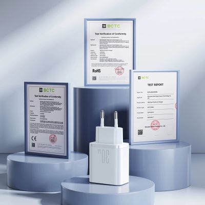 8. Joyroom JR-TCF15 Netzwerkladegerät USB-C / USB-A 30W - Weiß