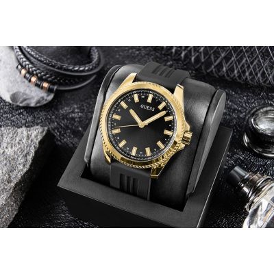5. Herrenuhr Guess Champ GW0639G2 + Box