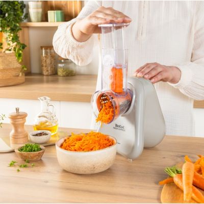 5. TEFAL Fresh Express DN853BE0 Häcksler