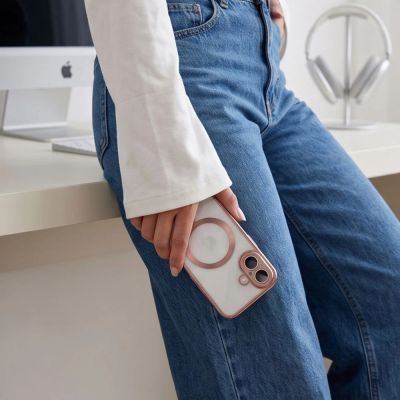 6. Tech-Protect MagFlex Hülle für iPhone 17 – Transparentes Rosa