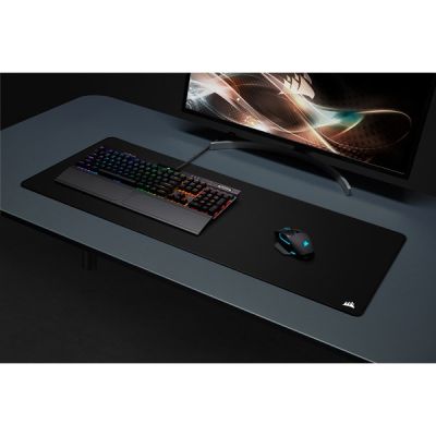 2. Corsair MM350 PRO Schwarzes Extended XL Gaming-Mauspad