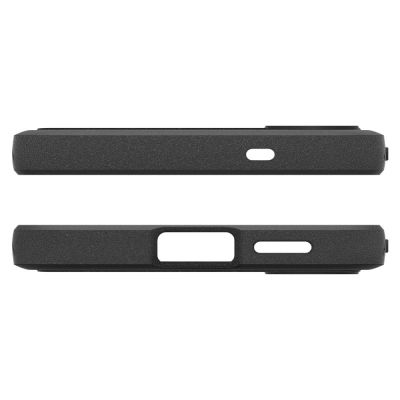 10. Spigen Rugged Armor Mag MagSafe Hülle für Samsung Galaxy S25 - Mattschwarz