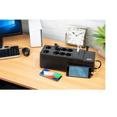 8. APC Notstromaggregate 850 VA 230 V USB/Typ-C und Ladeanschlüsse