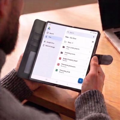 6. Tech-Protect Brieftaschenhülle für Samsung Galaxy Z Fold 8 Ultra – Schwarz