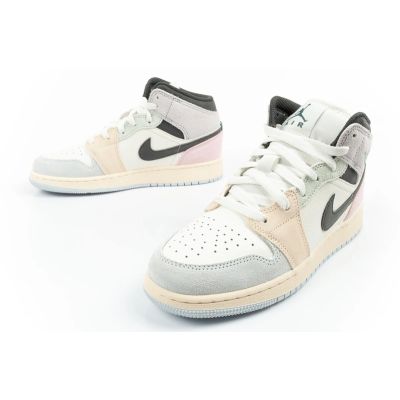 8. Nike Air Jordan 1 Damen-High-Top-Sportschuhe, modische Sneaker