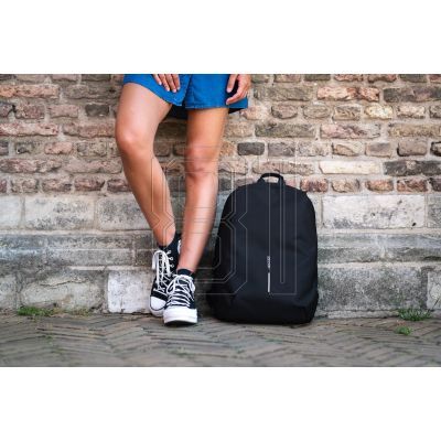 18. XD DESIGN ANTI-DIEBSTAHL-RUCKSACK BOBBY SOFT SCHWARZ P/N: P705.791