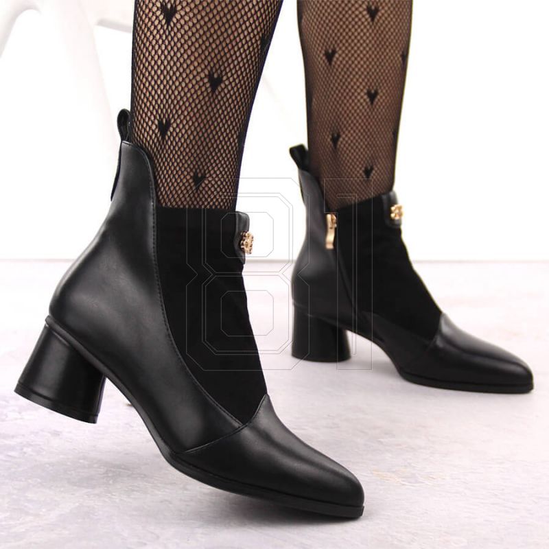 9. D&amp;A S.Barski Premium Collection W OLI232A black high-heeled ankle boots