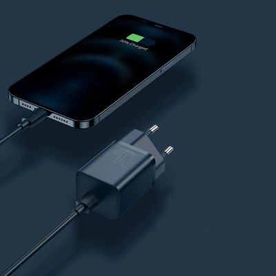 13. Baseus Super Si 1C Schnellladegerät USB Type C 20W Power Delivery + USB Type C - Lightning Kabel 1m blau (TZCCSUP-B03)