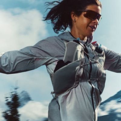 8. Damenjacke adidas TERREX Xperior CLIMA365 Light Windweave Jacket – black/white, Größe: XS