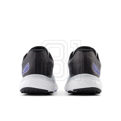 6. New Balance Fresh Foam M M680WN7 Schuhe