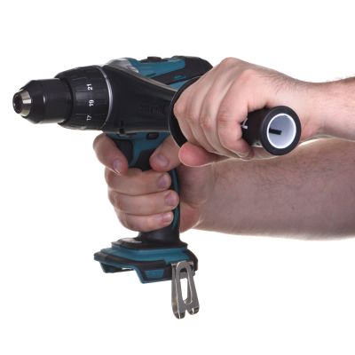 7. 18V Akku-Bohrschrauber ohne Akku und Ladegerät DDF458Z MAKITA