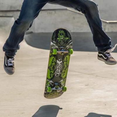 12. GREEN GHOST BESTES SPORTLICHES HOLZ-SKATEBOARD