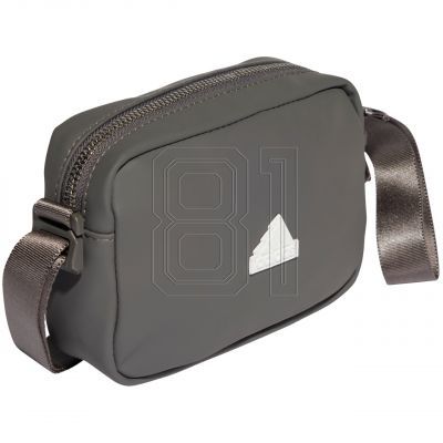 3. adidas Essentials Polyurethane6 Tasche IN1865