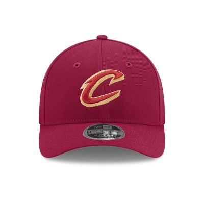 2. New Era 9FORTY Cleveland Cavaliers NBA Team M-Crown Red Snapback Cap - 60755472