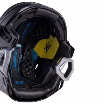 5. Bauer Re-akt 95 Combo Hockeyhelm