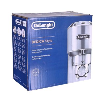 47. DeLonghi Dedica Style EC 685.M Siebträger-Kaffeemaschine (1350W; silberfarben)