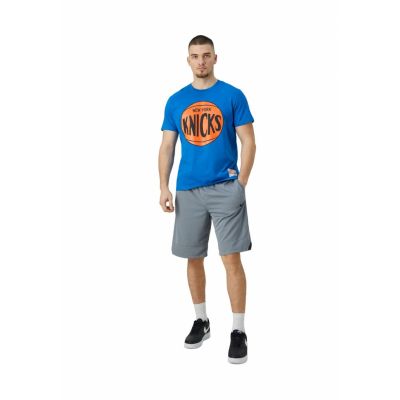 4. Mitchell &Ness NBA New York Knicks Team Logo Tee M BMTRINTL1268-NYKROYA