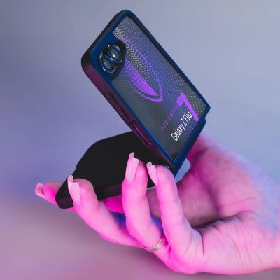 2. 3mk Satin Armor Case+ für Samsung Galaxy Z Flip 7 - Transparent Schwarz