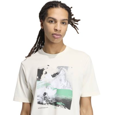 4. adidas Memories of Sport Outdoor-Grafik-T-Shirt für Herren, Creme, KC7095