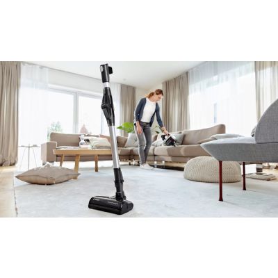 15. BOSCH BCS 711XXL Staubsauger