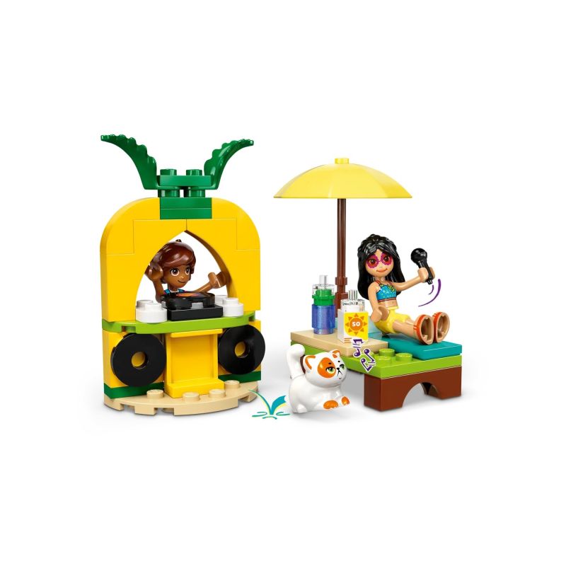 5. LEGO Friends 42658 Einhorn- und Flamingo-Poolparty