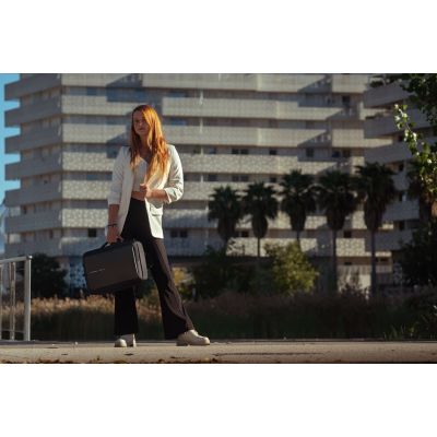 12. XD DESIGN ANTI-DIEBSTAHL-RUCKSACK BOBBY BIZZ 2.0 SCHWARZ P/N: P705.921