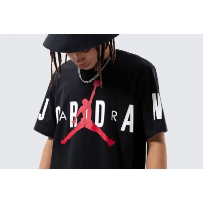 6. Nike Jordan AIR Stretch M T-Shirt DV1445-010