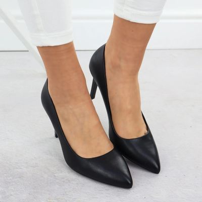 12. Schwarze High-Heel-Pumps von Sergio Leone 1339
