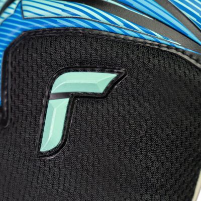 6. Reusch Attrakt RE:Grip NC Junior Torwarthandschuhe schwarz und blau 5672535 7272