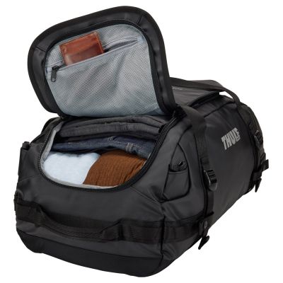 12. Thule Chasm TDSD302 Schwarze Sporttasche 40L Polyester Schwarz