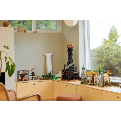 8. LEGO Icons 10367 Der Herr der Ringe: Bücherecke mit Balrog