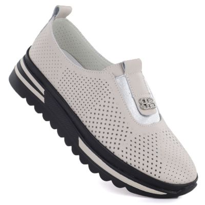 Damen-Lederschuhe mit durchbrochenem Muster und beiger Plateausohle, Modell S.Barski 7092